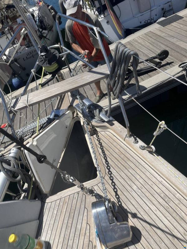 Hallberg-Rassy 382