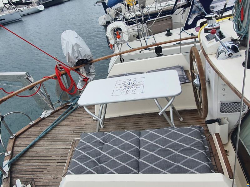 Nauticat 33