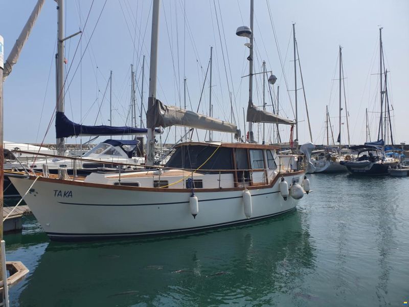 Nauticat 33