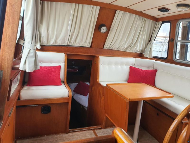 Nauticat 33