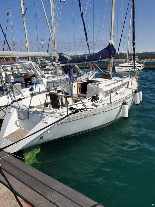 Jeanneau Sun Shine 38