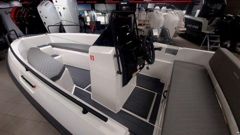 Compass Boats 160e