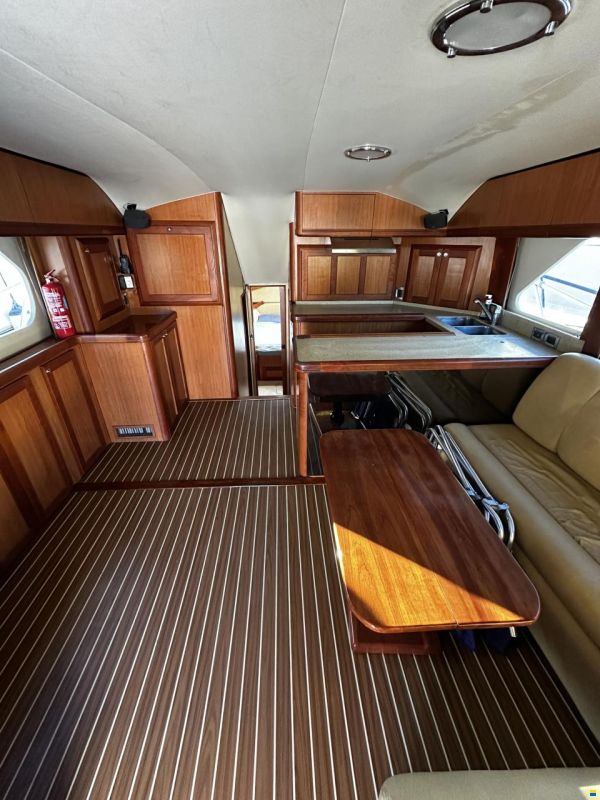 Luhrs 41 Convertible