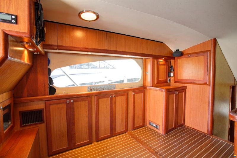 Luhrs 41 Convertible