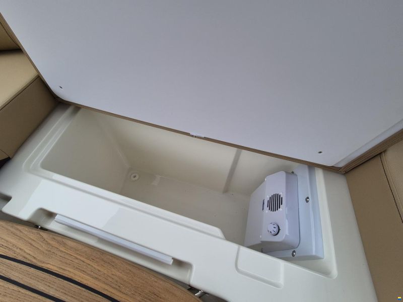 Sea Ray Sun Sport 250 Europe