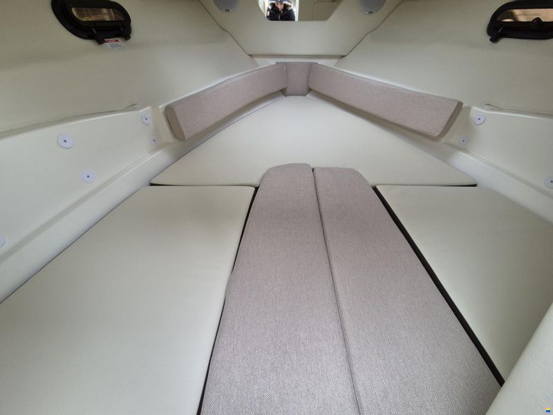 Sea Ray Sun Sport 250 Europe