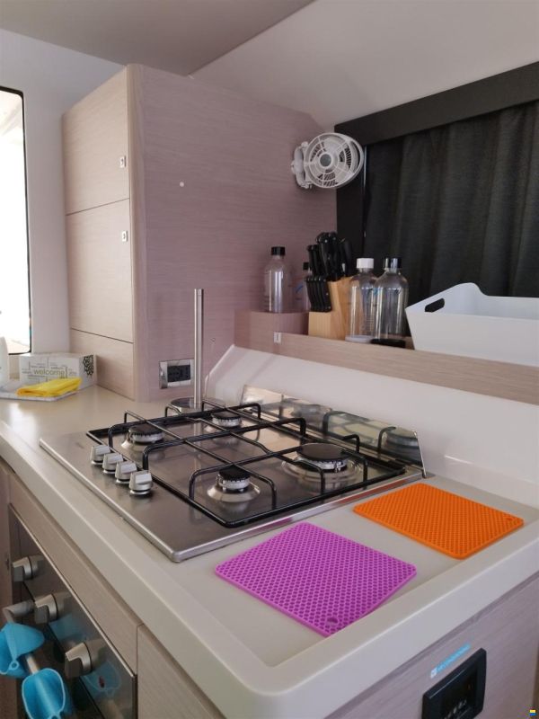 Dufour Catamarans 48