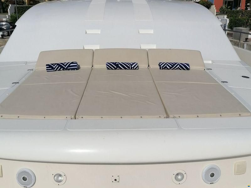 Ferretti Group Custom Line 94