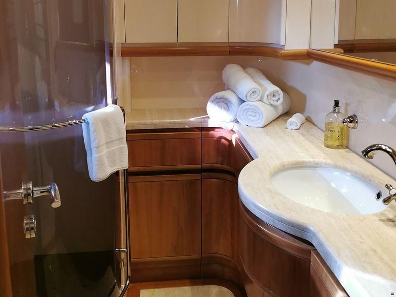 Ferretti Group Custom Line 94