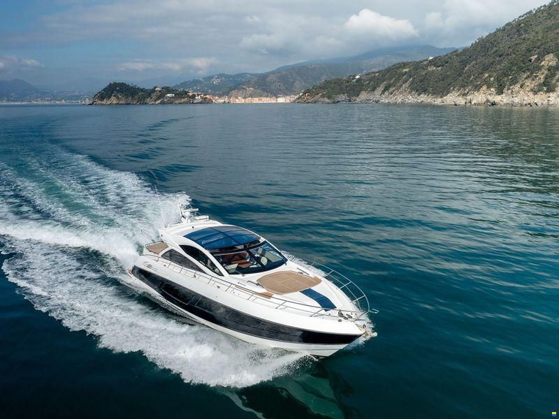 Sunseeker Predator 68