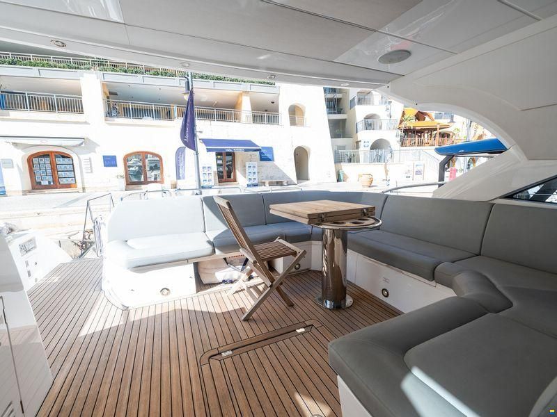 Sunseeker Predator 57