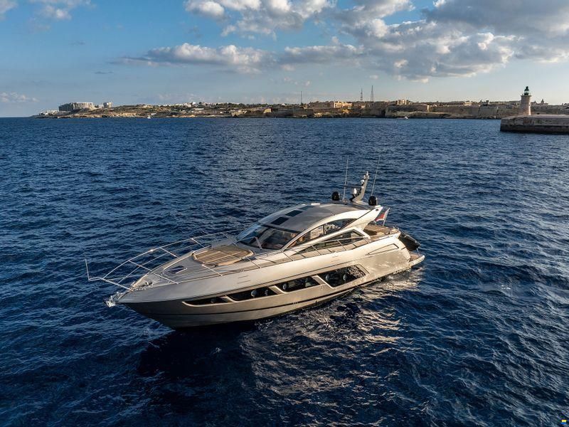 Sunseeker Predator 57