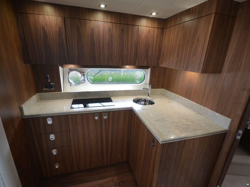 Sunseeker San Remo