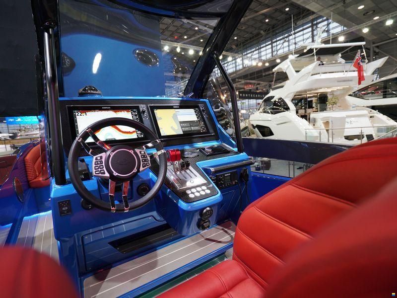 Sunseeker Hawk 38