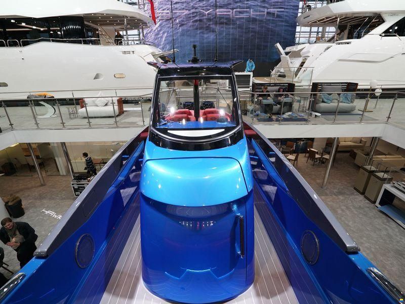 Sunseeker Hawk 38
