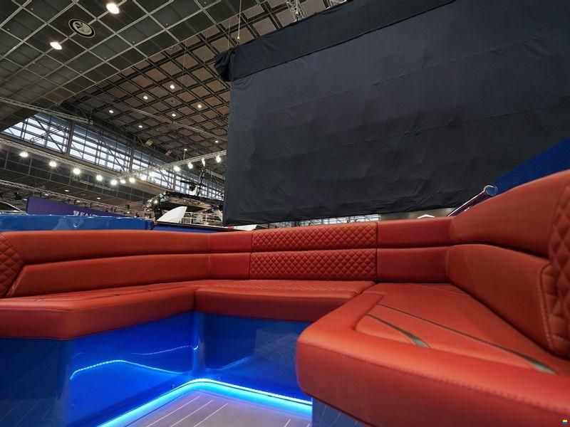 Sunseeker Hawk 38
