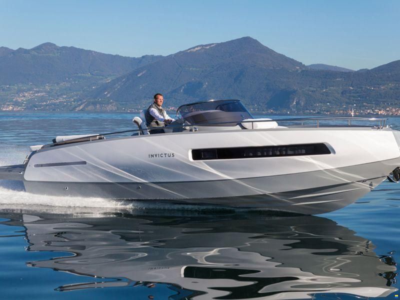 Invictus Yachts 280 GT
