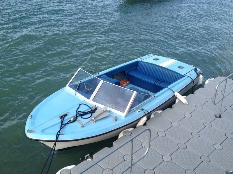 Sunseeker Sovereign 17 Hostess