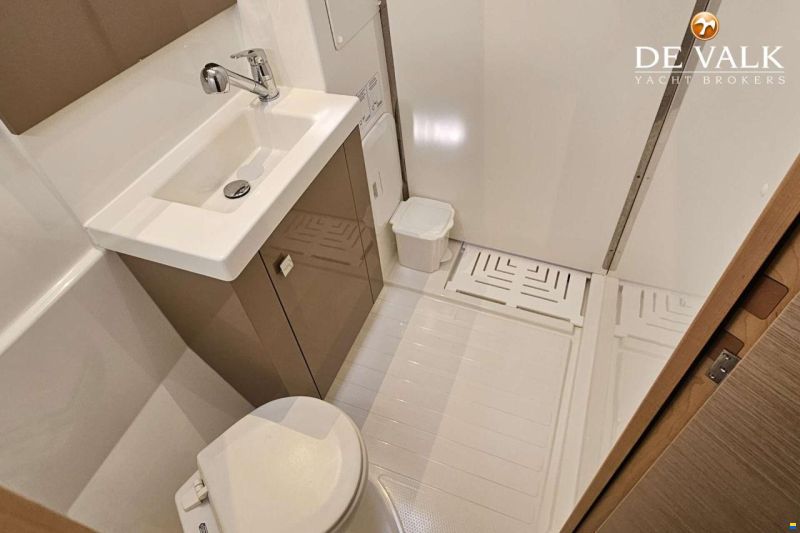 Fountaine Pajot Astrea 42