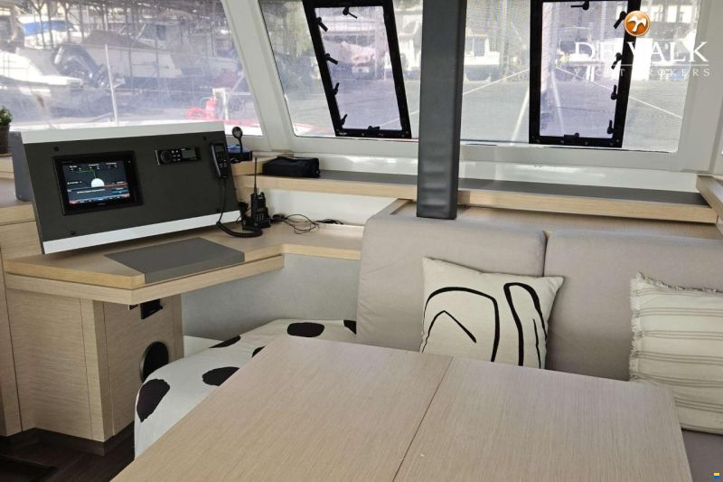 Fountaine Pajot Astrea 42