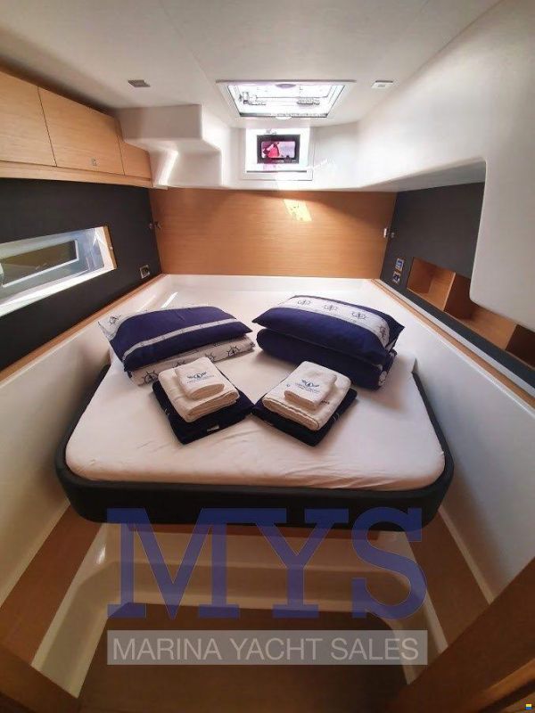 Dufour Catamarans 48