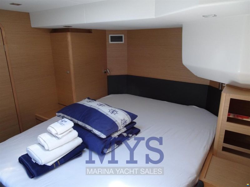 Dufour Catamarans 48