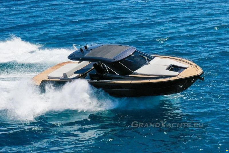 Focus Motor Yacht Forza 37