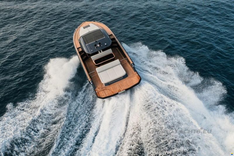 Focus Motor Yacht Forza 37