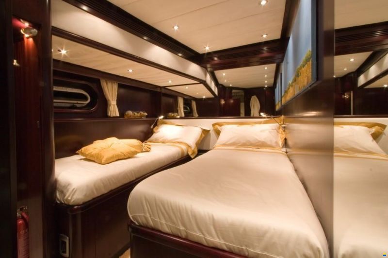 Pacific Prestige 200