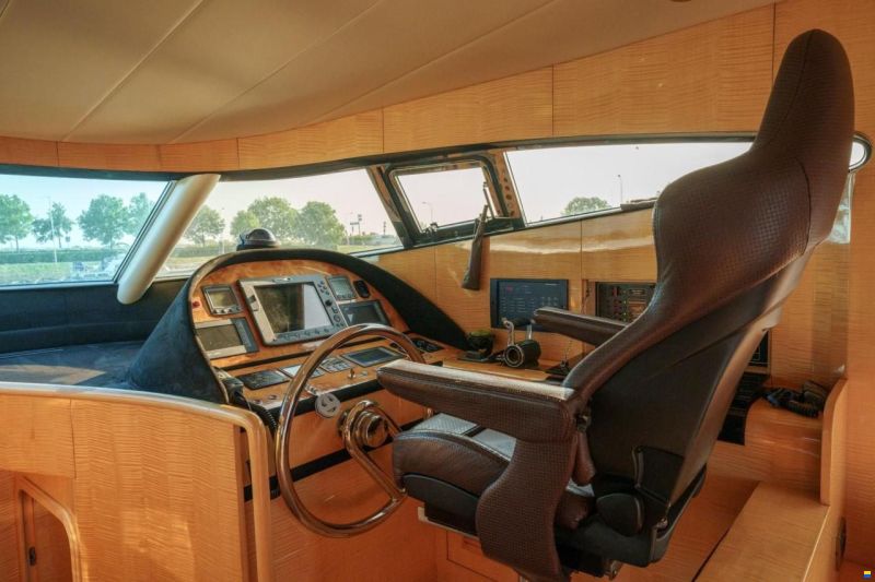 Elegance 54