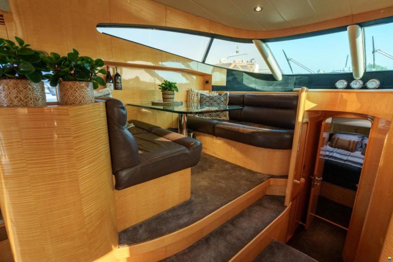 Elegance 54
