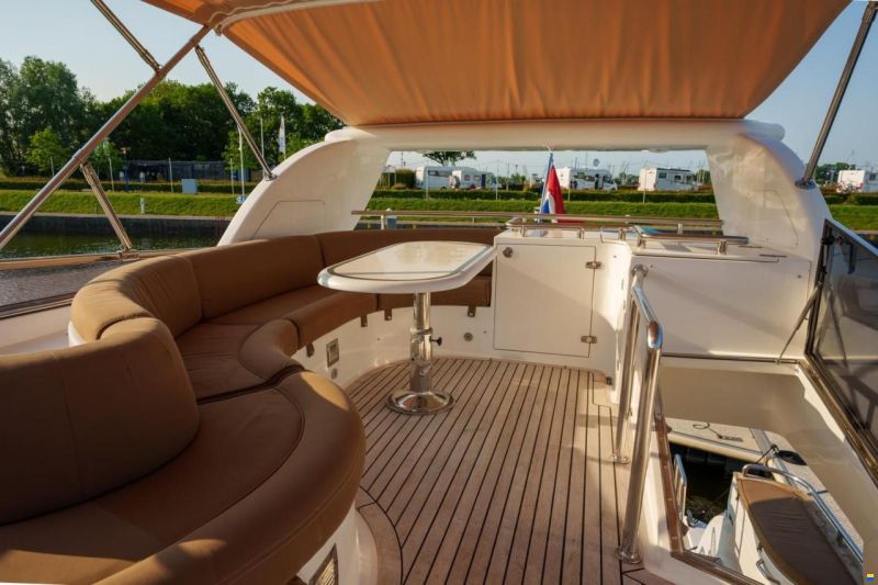Elegance 54