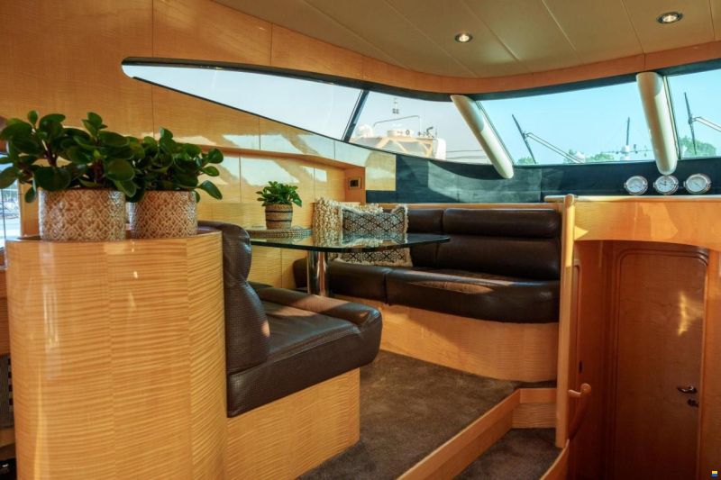 Elegance 54
