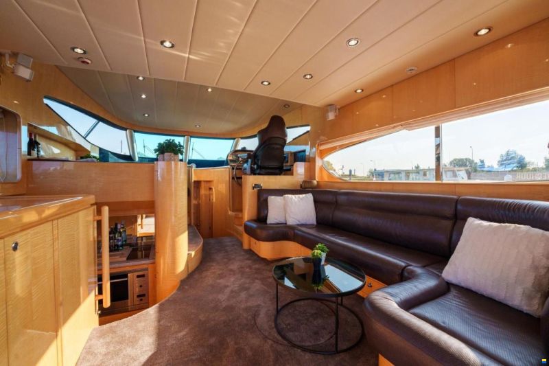 Elegance 54