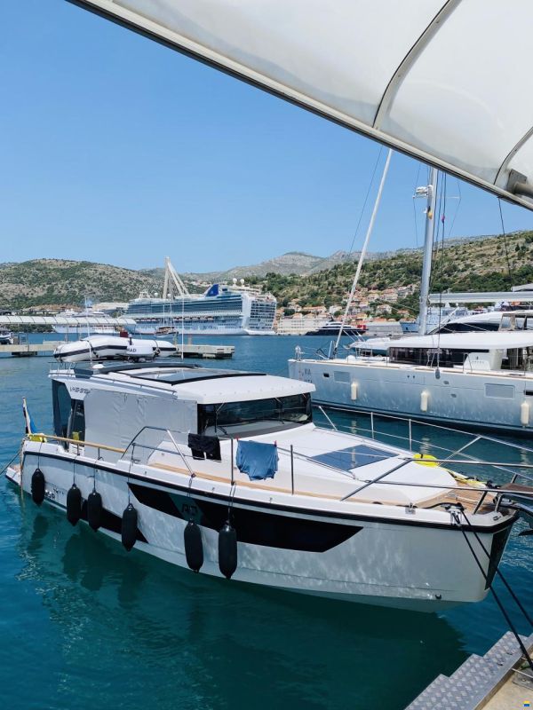 Aquador 35 AQ
