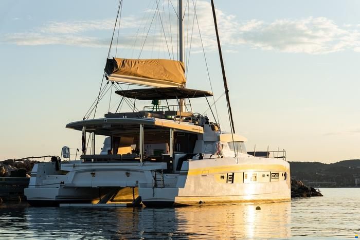 Bali Catamarans 5.4