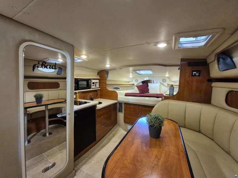 Rinker 342 FIESTA VEE