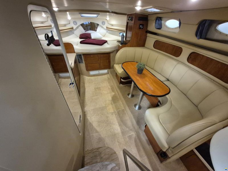 Rinker 342 FIESTA VEE
