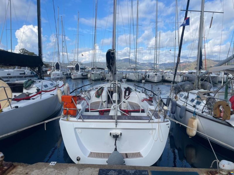 Grand Soleil 37 B&C