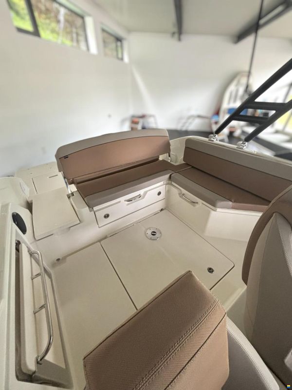 Quicksilver 675 Bowrider