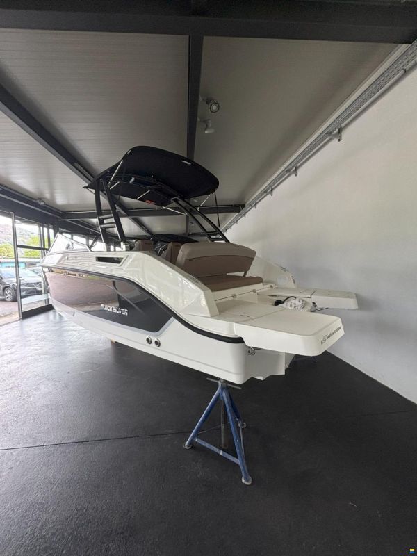 Quicksilver 675 Bowrider