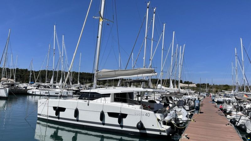 Fountaine Pajot Lucia 40 Quatuor 4