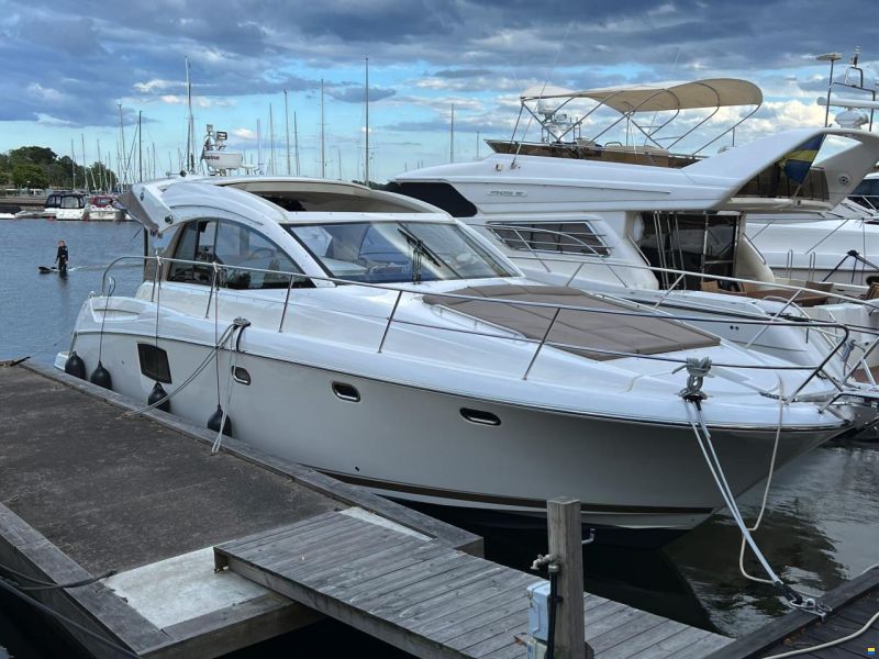 Prestige 390 S