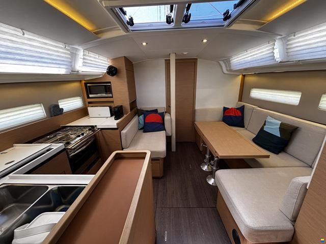 Jeanneau Sun Odyssey 410