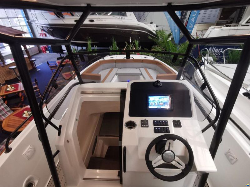 Beneteau FLYER 8 SPACEDECK V2