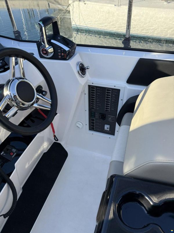 Karnic CS 10 NEUES MODELL BOOT 2025