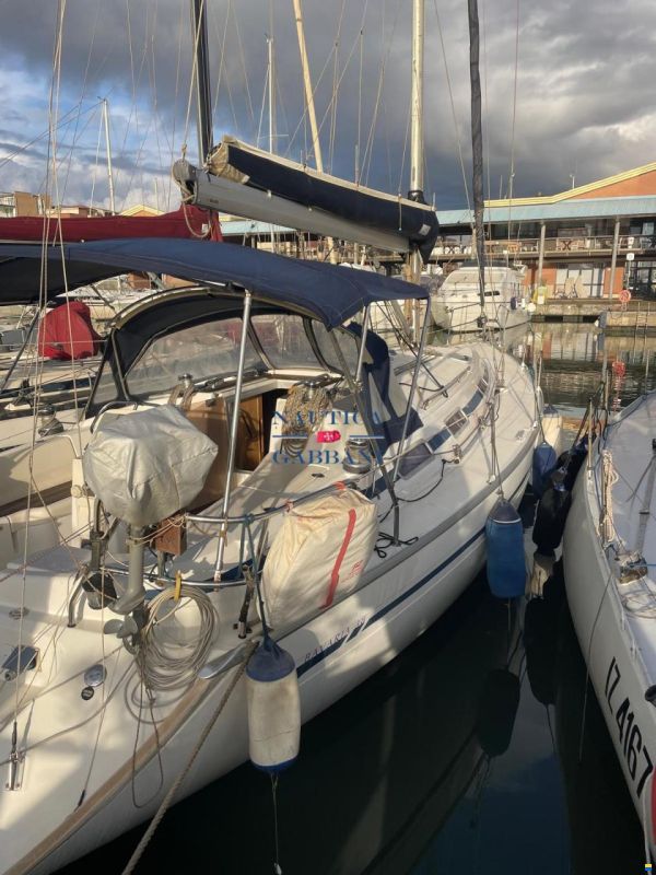 Bavaria 38