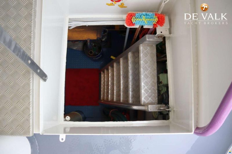 Sailing Houseboat 32M