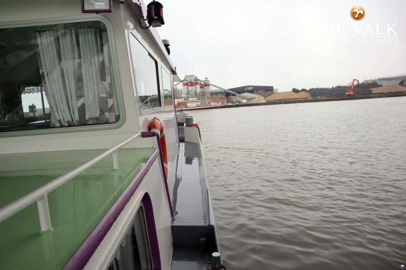 Sailing Houseboat 32M