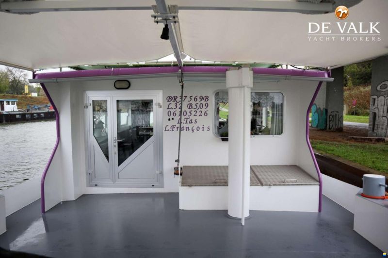 Sailing Houseboat 32M